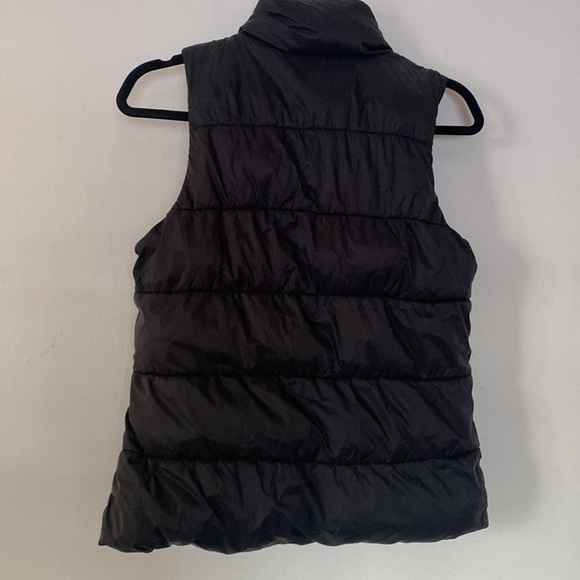 Flannel lined Puffer Vest - Picture 4 of 7